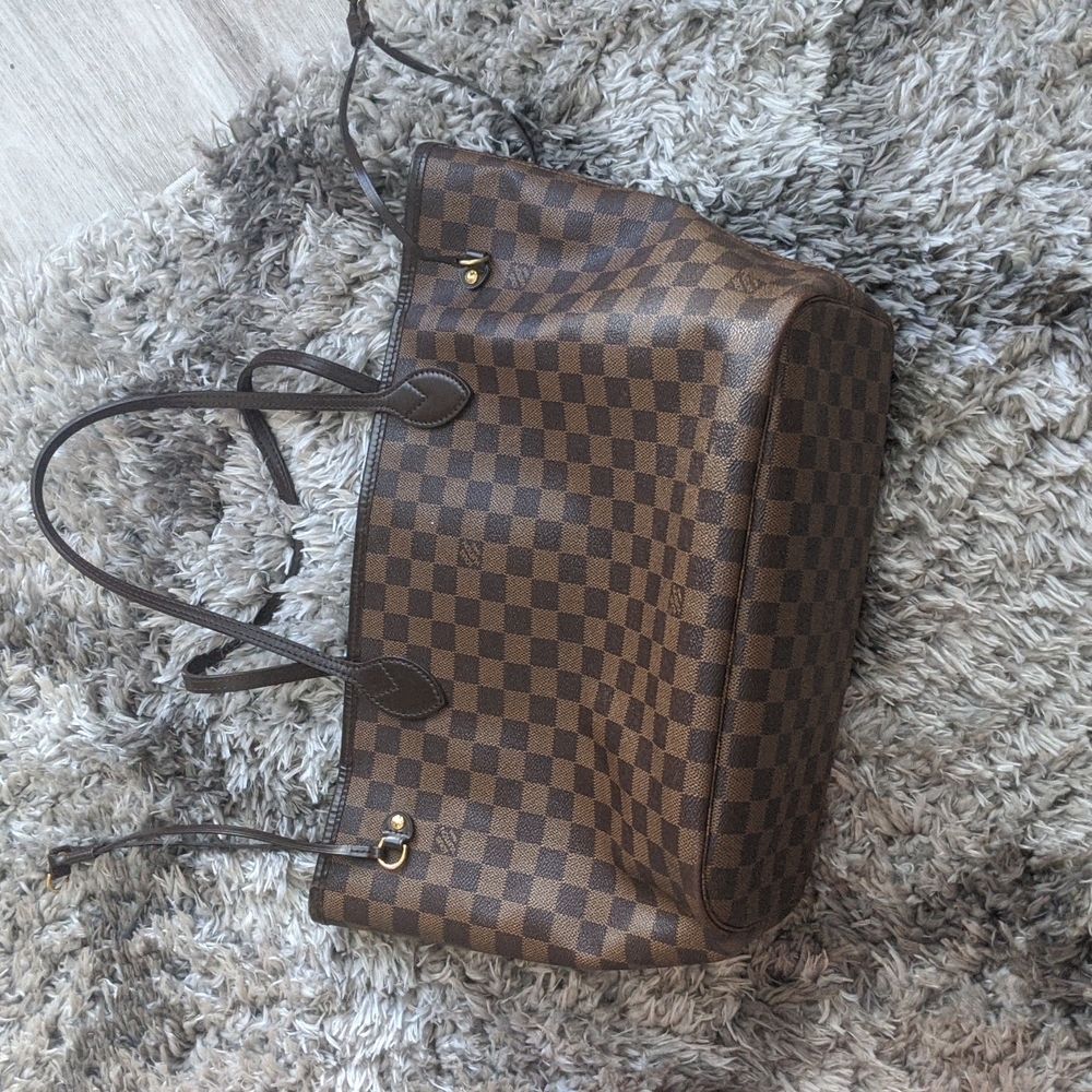 Louis Vuitton Damier Ebene Neverfull MM